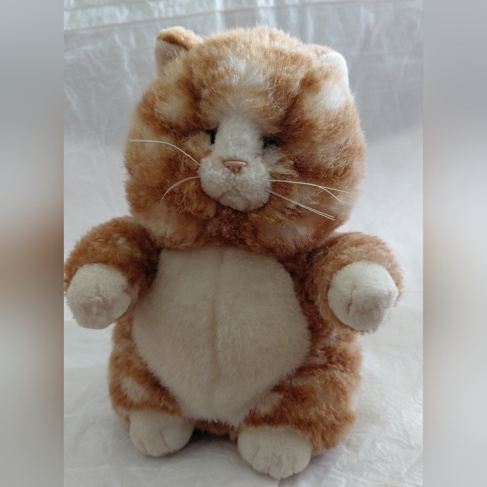 Russ Berrie Prudence The Plush Cat 9" Plush Orange Tabby White